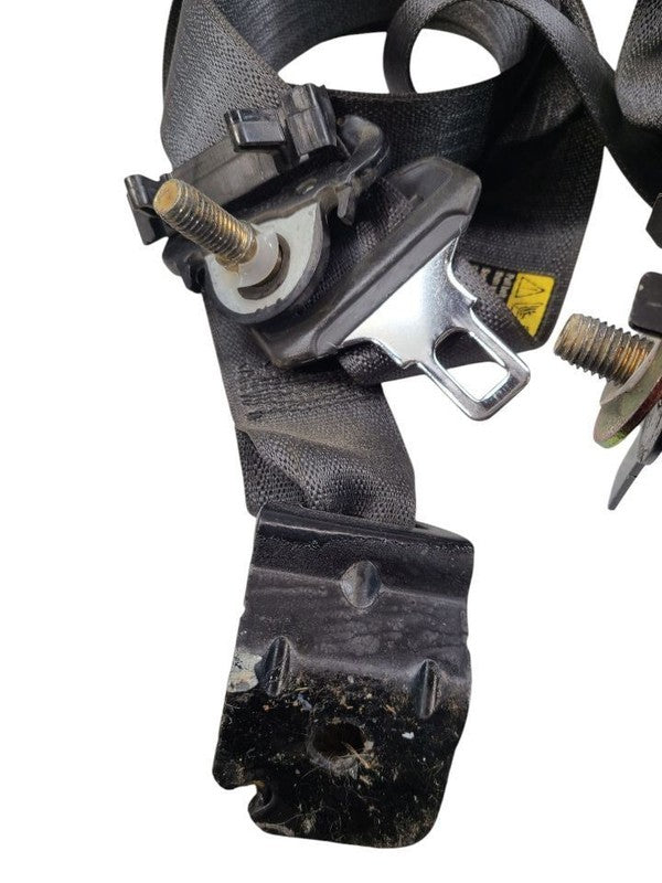 SILVRDO25 2006 Seat Belt Rear 627124