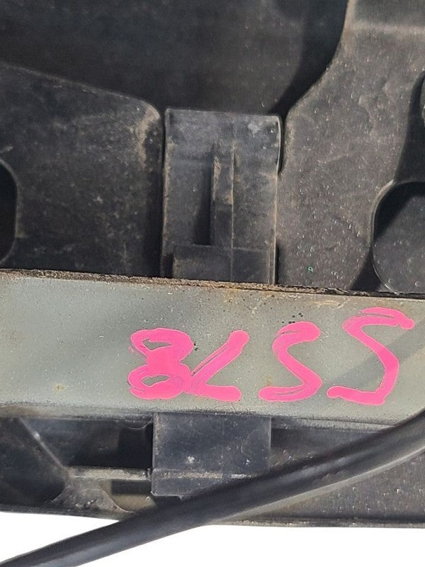 TACOMA    2002 Fuel Filler Door 670592