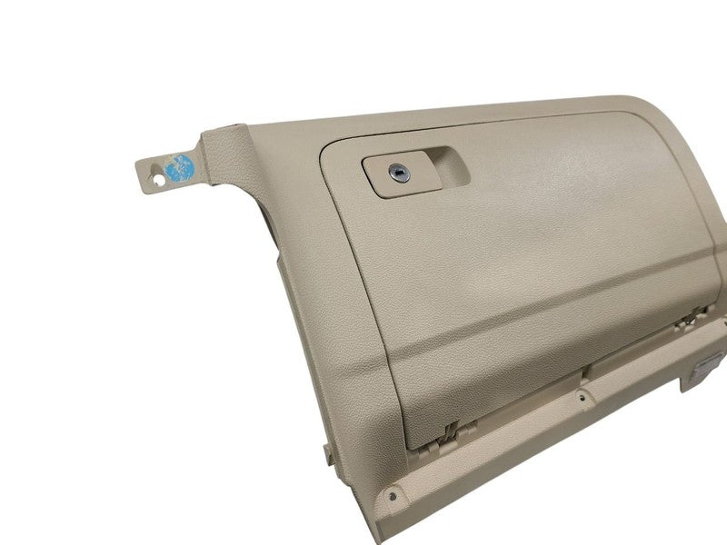JETTA     2014 Glove Box 627946