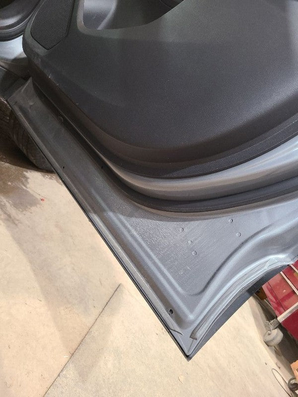 Passenger Right Front Door Fits 21-25 TRAILBLAZER 653103