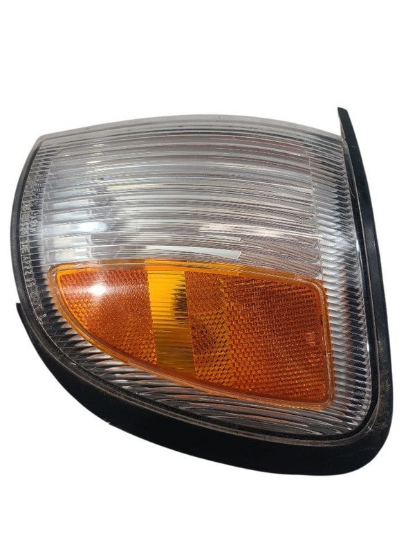 Driver Corner/Park Light Park Lamp-turn Signal Fits 99-00 INFINITI QX4