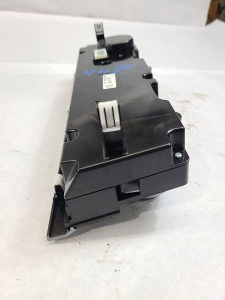 Temperature Control Automatic Temperature Control Fits 15-17 LEGACY 56