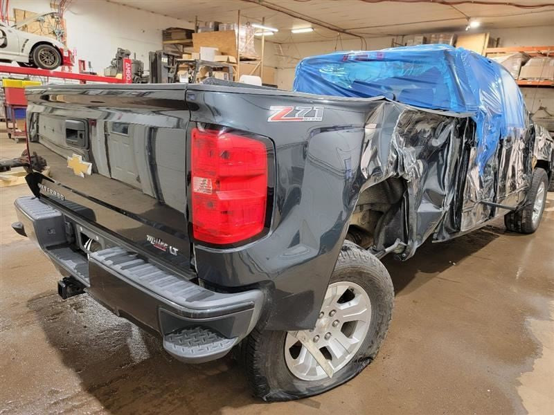 SILVRDO15 2017 Steering Wheel 673252