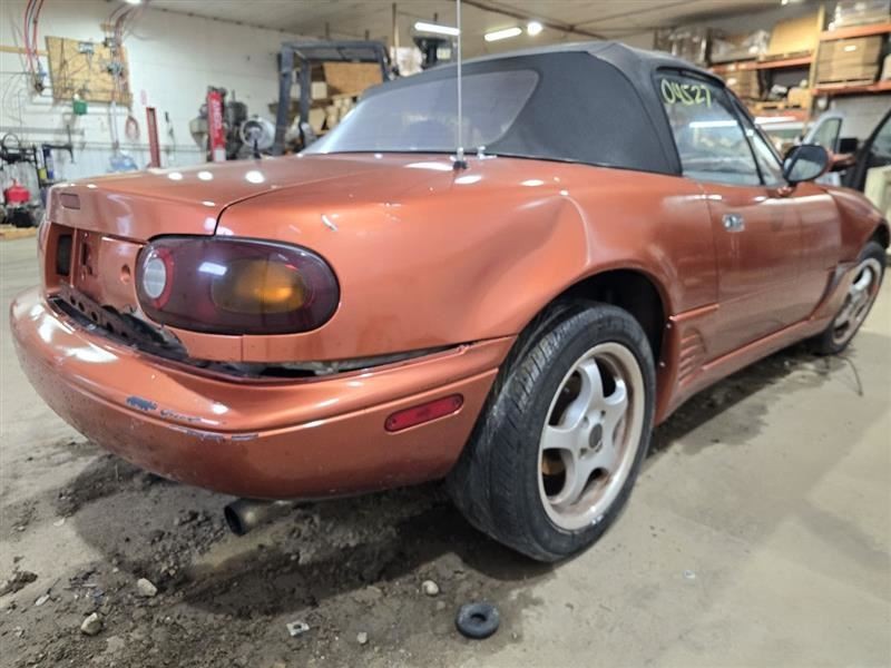 MIATA     1991 Seat Belt Front 598130
