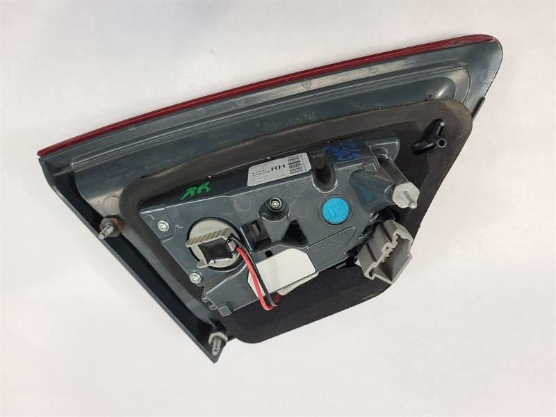 Passenger Tail Light Lid Mounted Hybrid SE Fits 13-16 FUSION 557719