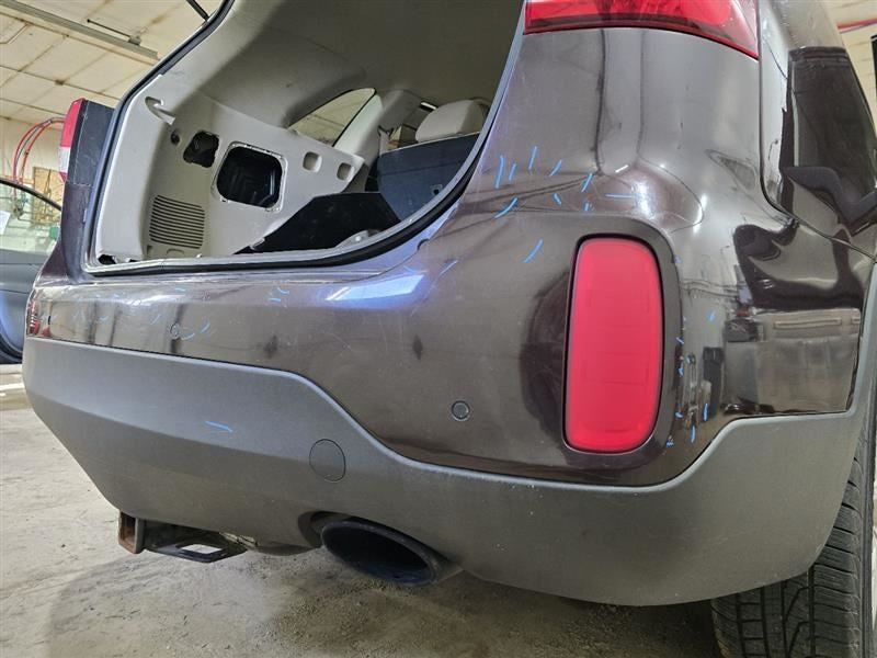 Rear Bumper With Park Assist Textured Lower Cover Fits 14-15 SORENTO 6