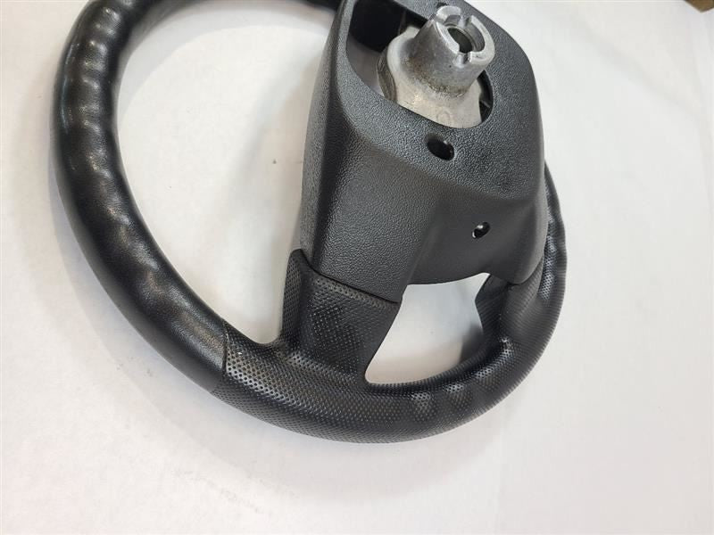 H3        2006 Steering Wheel 559297
