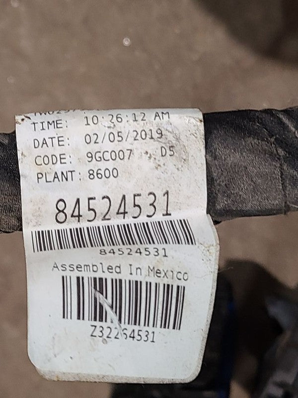XT4       2019 Engine Wire Harness 629379