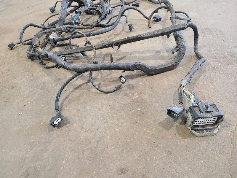 RAM3500   2010 Lamp Wiring Harness 673471