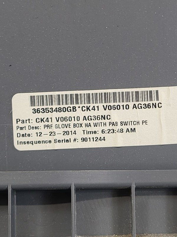 TRANSIT25 2015 Glove Box 661816