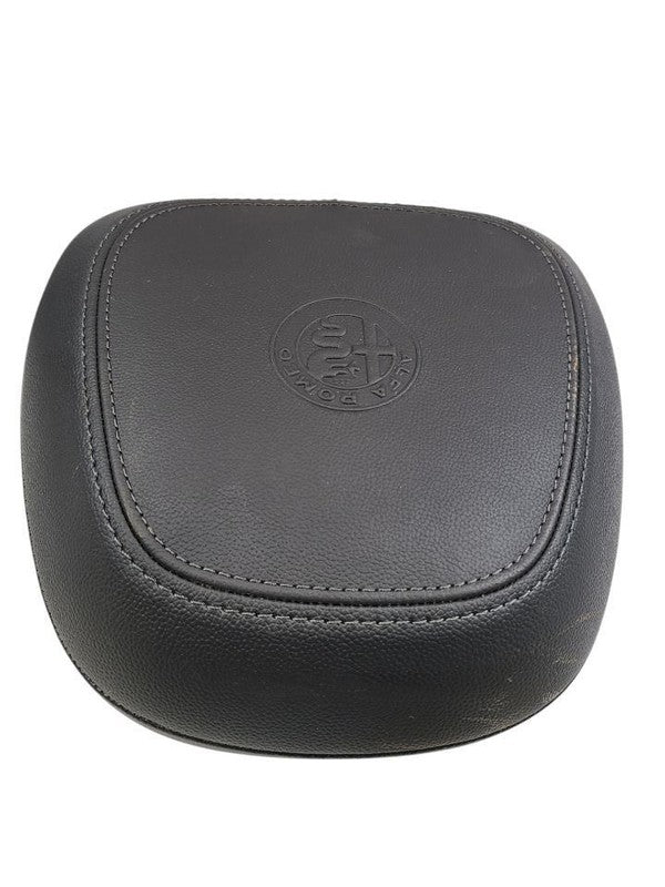 GIULIA    2019 Headrest 612919