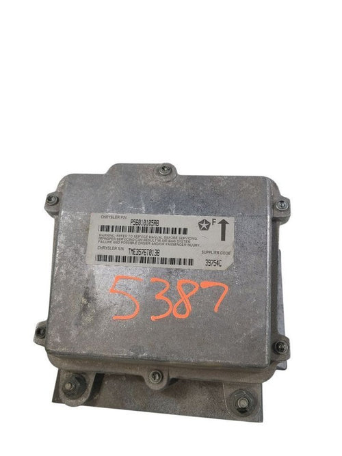 Chassis ECM  Middle Of Dash Fits 97 WRANGLER 658134