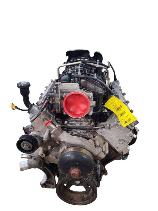 Engine 5.3L VIN 0 8th Digit Opt Lmg Fits 10-14 SUBURBAN 1500 615663