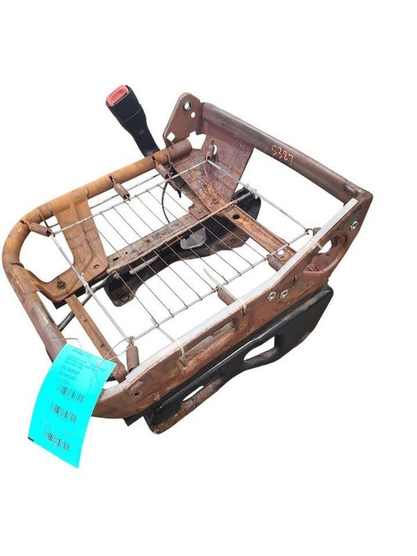 WRANGLER  1997 Front Seat Track 658110