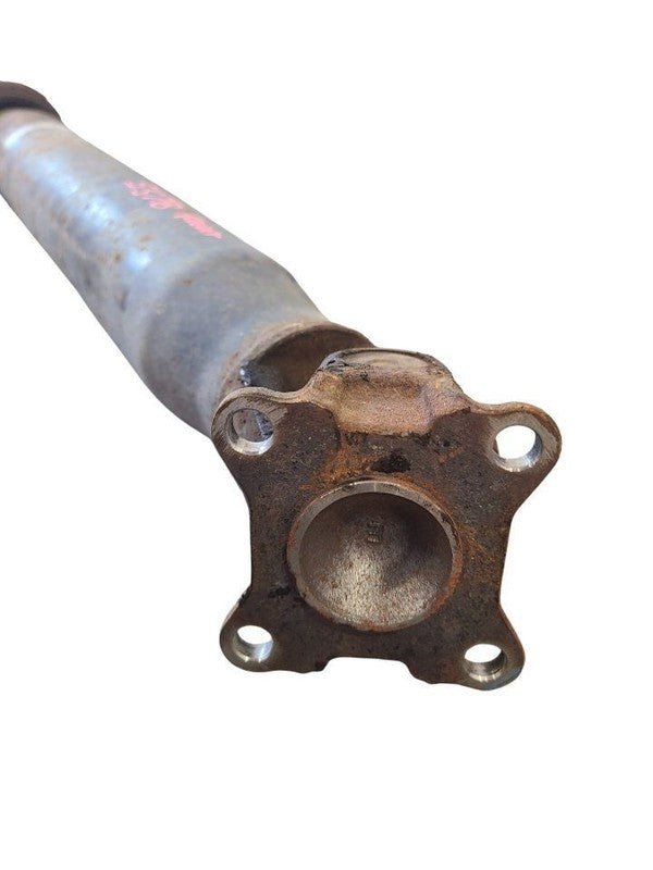 Rear Drive Shaft 4WD Extended Cab 4 Cylinder Fits 95-04 TACOMA 670613