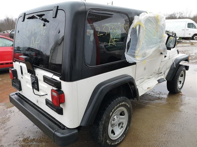 Driver Left Side View Mirror Manual Fits 03-06 WRANGLER 184920