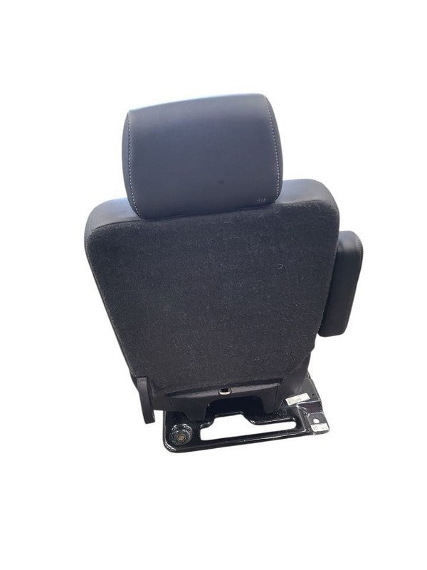 SUBURBN15 2019 Seat Rear 662197
