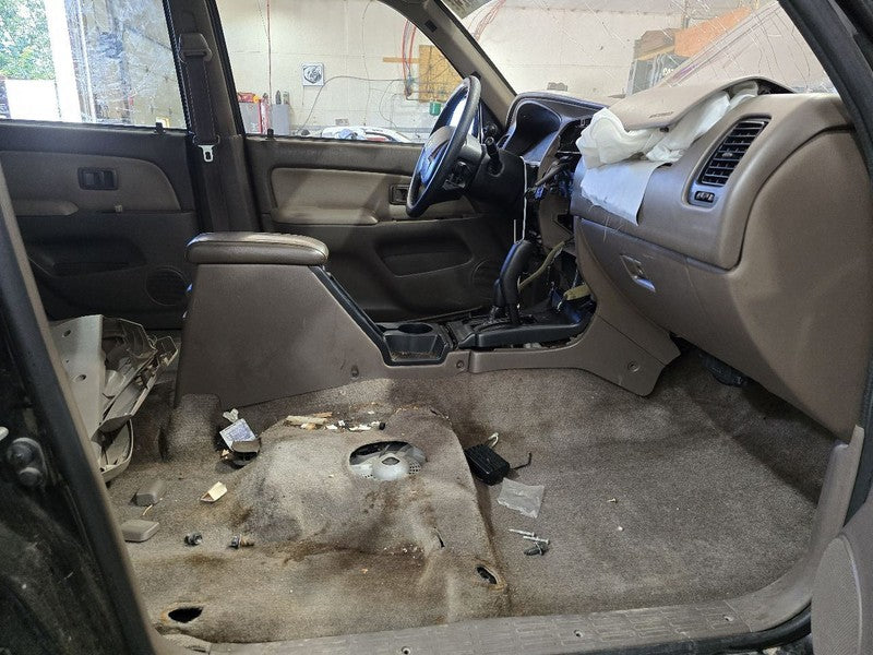 Audio Equipment Radio Amplifier Without CD Fits 96-00 4 RUNNER 639968 