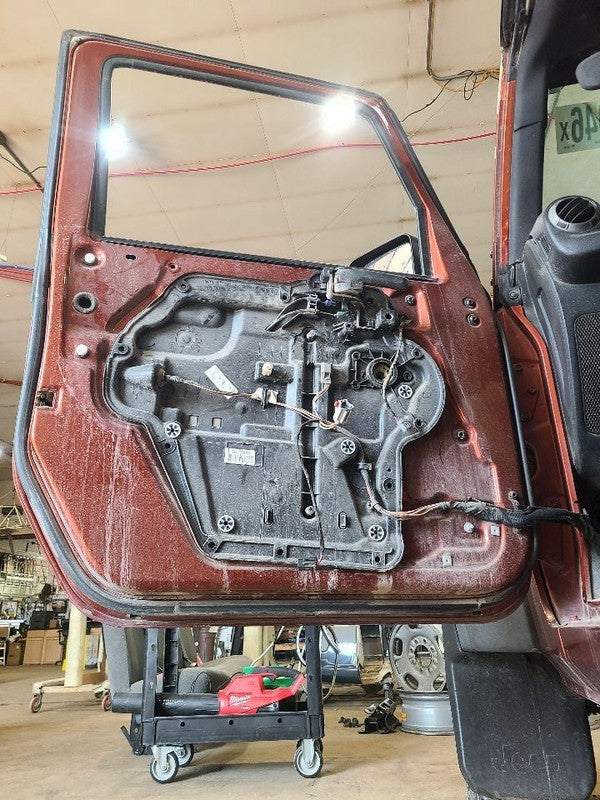 Driver Front Door VIN W 6th Digit Jk Body Full Door Fits 11-18 WRANGLE