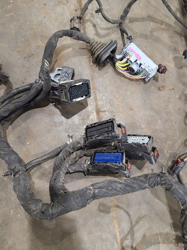 EQUINOX   2019 Engine Wire Harness 617383