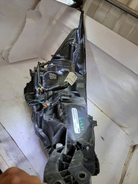Driver Headlight Halogen With Fog Lamps Fits 15-17 LEGACY 552469