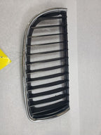 Passenger Grille Canada Market Upper Bumper Fits 06-08 BMW 323i 602498