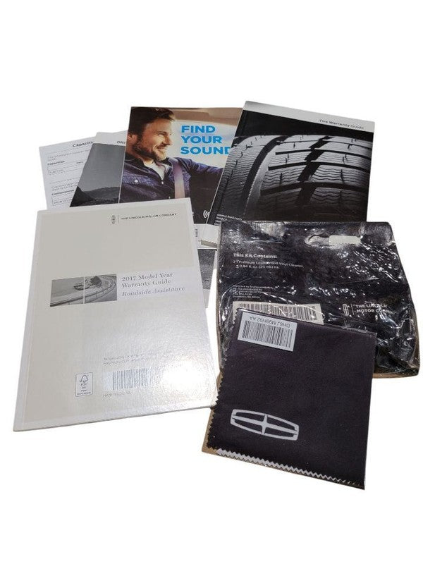MKC       2017 Owners Manual 626121