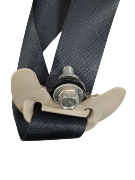 OUTLANDER 2016 Seat Belt Rear 600010