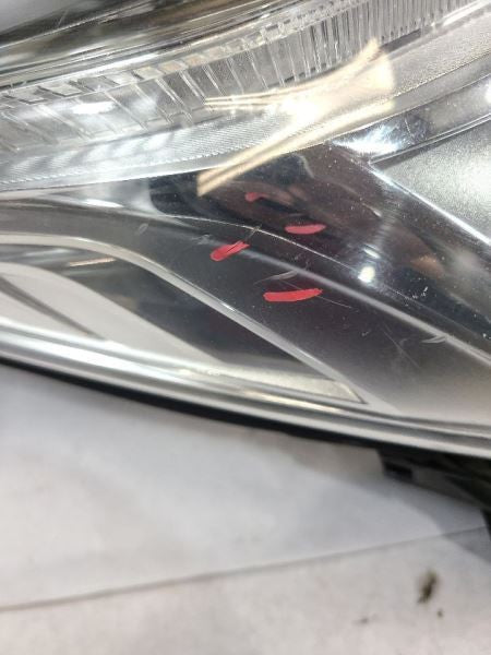 Driver Left Headlight Without Adaptive Headlamps Fits 13-17 XTS 549051