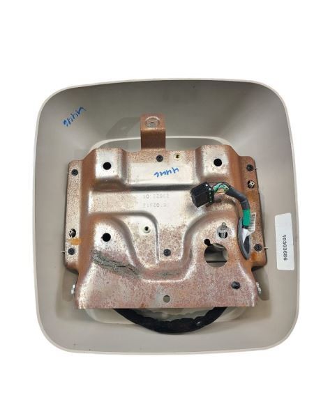 Info-GPS-TV Screen Entertainment System Opt U42 Fits 04-06 ESCALADE ES