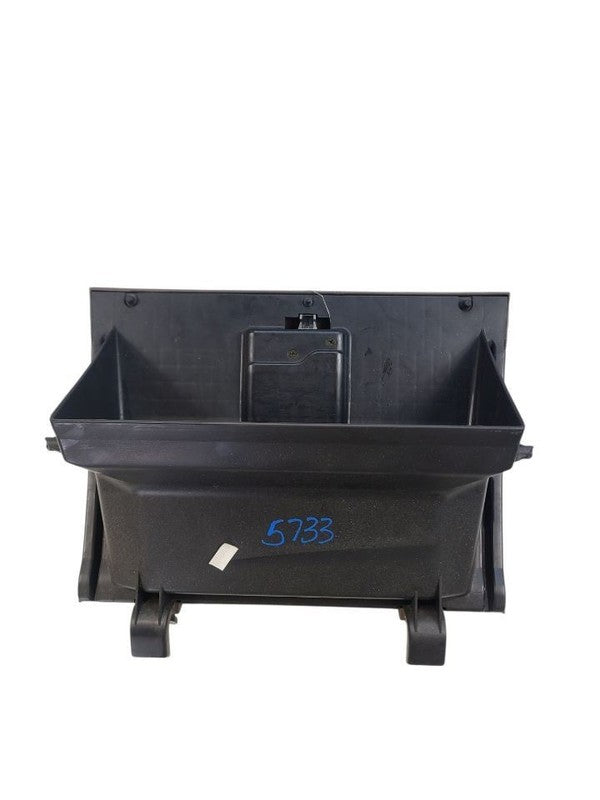 TACOMA    2001 Glove Box 680267