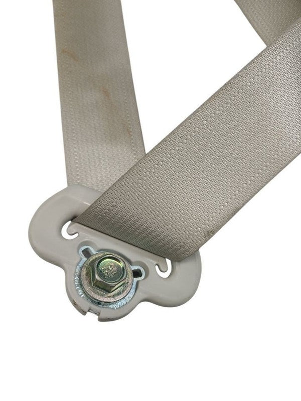 OUTBAKLEG 2011 Seat Belt Rear 614811