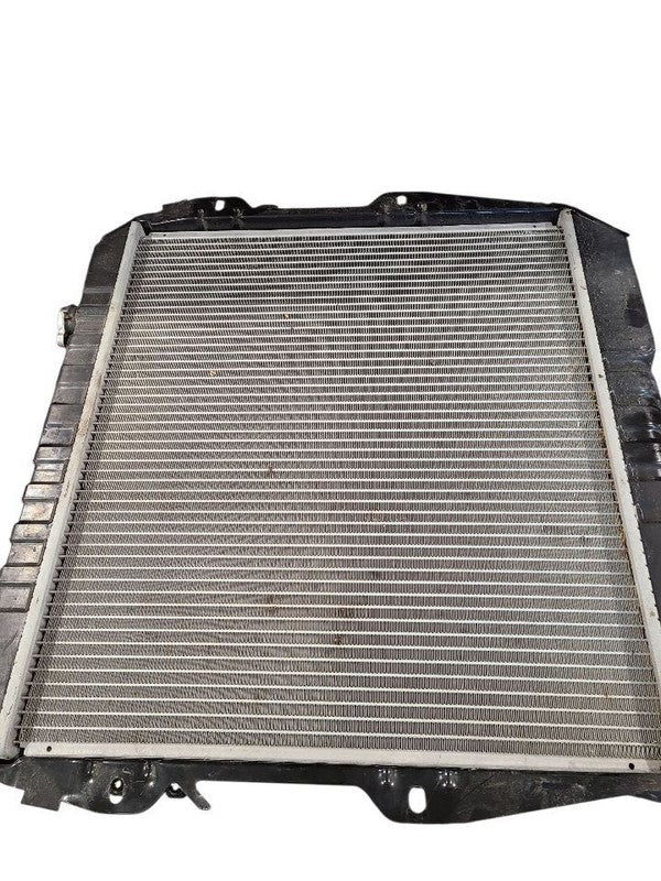 Radiator 6 Cylinder Thru 5/90 Fits 89-90 TOYOTA PICKUP 643504