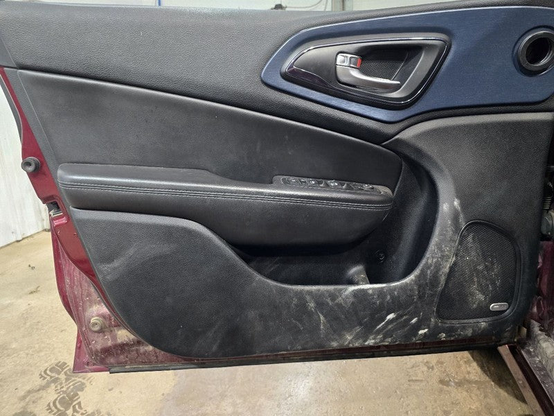 Driver Front Door Electric Sedan Acoustic Glass Fits 15-17 200 644762