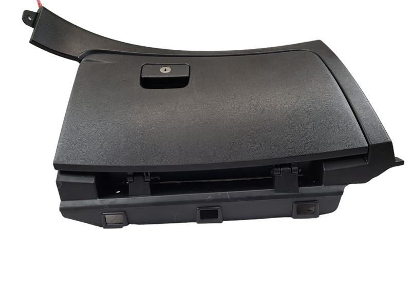SONATA    2011 Glove Box 582226