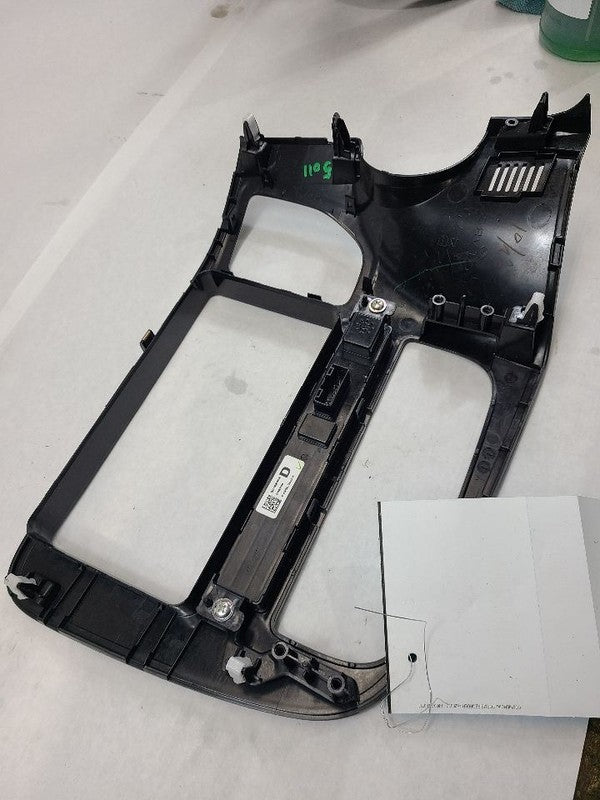 OUTLANDER 2016 Dash Bezel 625568
