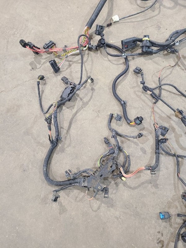 528I      2015 Engine Wire Harness 615259