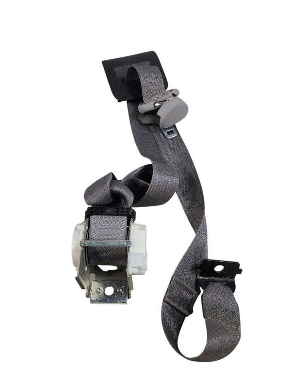 SUBURBN15 2015 Seat Belt Rear 647324