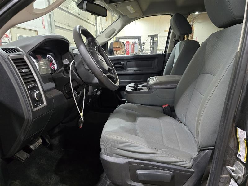 RAM2500   2014 Seat Belt Rear 607951