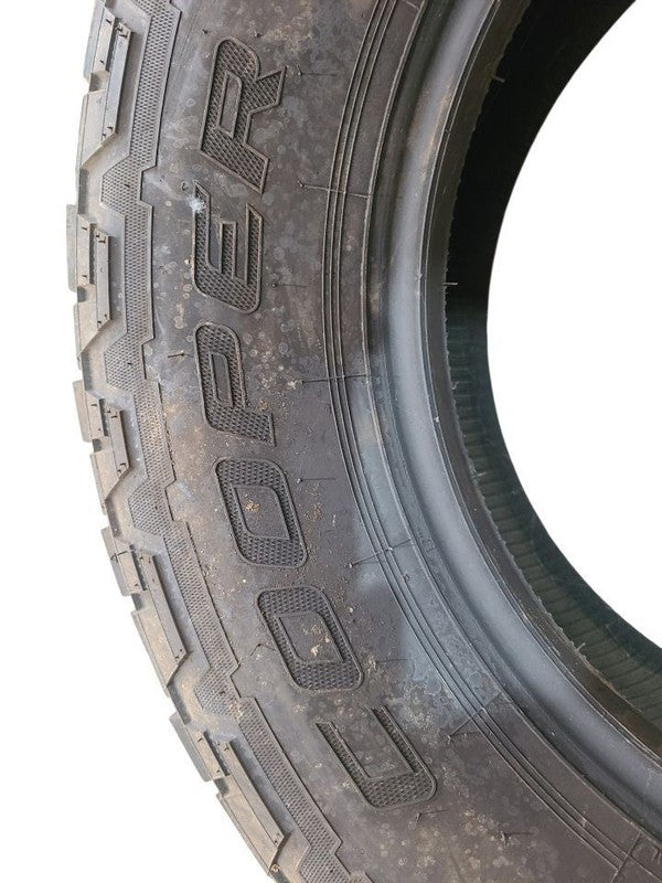 1 Used Tire   245 75 17 Cooper 9/32  667191