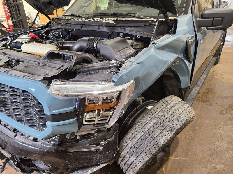 F150      2023 Fuse Box Cabin 671132