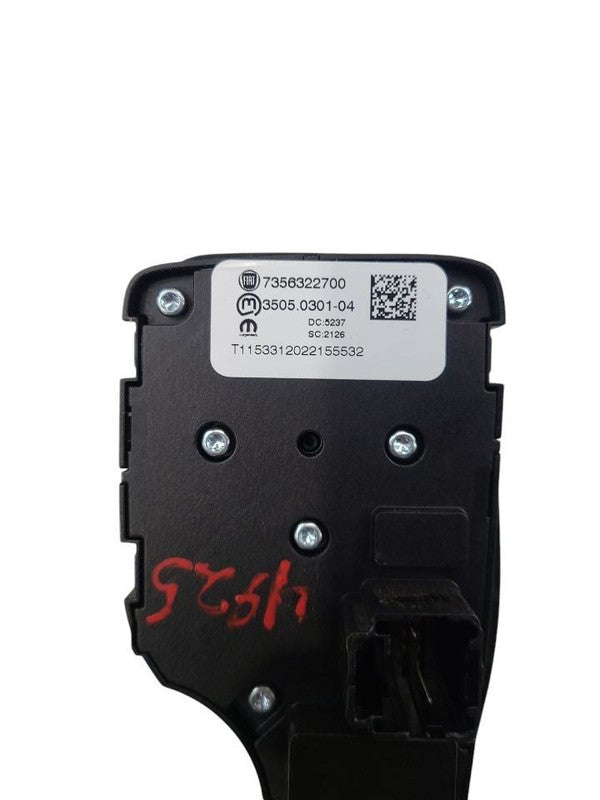 RENEGADE  2016 Dash/Interior/Seat Switch 616789