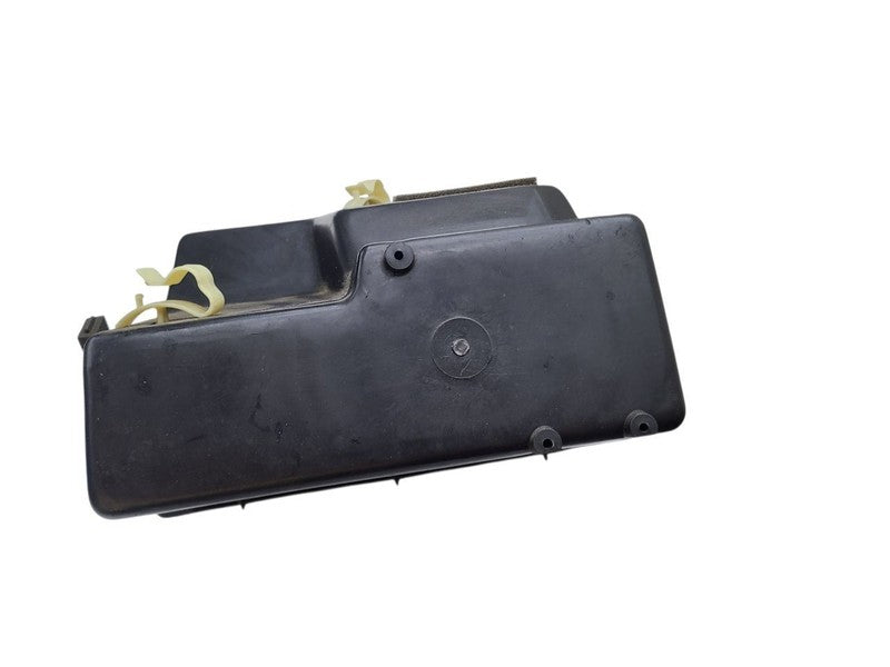 OLDS-SW   1988 Glove Box 677795
