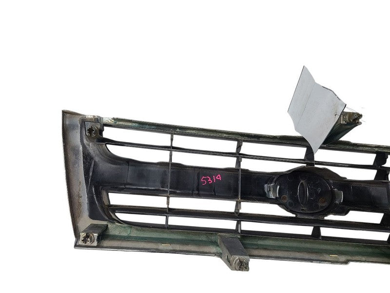Grille Upper Chrome Fits 99-00 4 RUNNER 653402