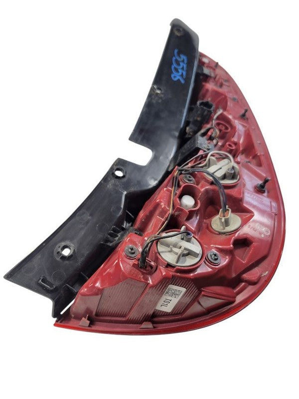 Driver Tail Light Model Incandescent Fits 20-22 SOUL 669254