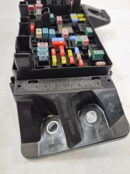 RAM15NEW  2021 Fuse Box Cabin 555510