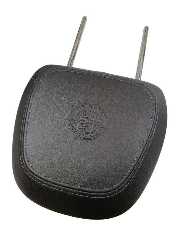 GIULIA    2019 Headrest 612920