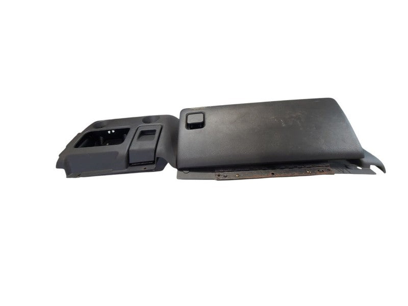 SILVRDO35 2006 Glove Box 671161