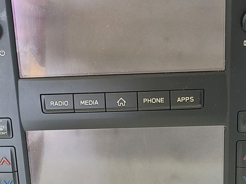 Info-GPS-TV Screen Display 7.00" Dual Screen Fits 25 FORESTER 678615