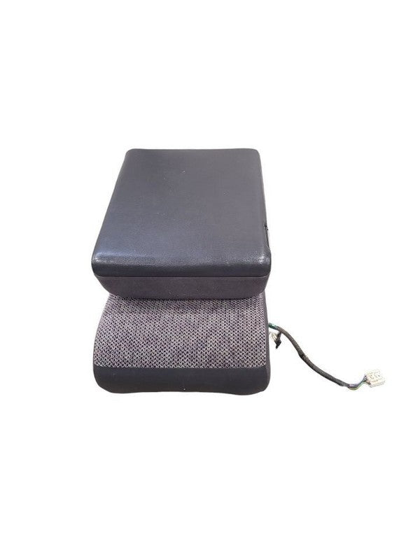 RAM2500   1999 Front Seat 680613